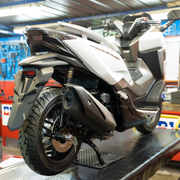 EasyBlock compatible with Honda Forza 350cc, 300cc, and ADV 350cc scooter models, 2024, shown in the product image.