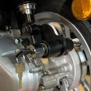 EasyBlock compatible with Piaggio Vespa Primavera and Sprint 125cc/150cc models, 2014-2025, shown on engine part.