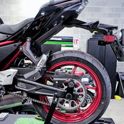 EasyBlock compatible with QJ Motor SVT 650cc motorcycle, showing the engine component and installation details.